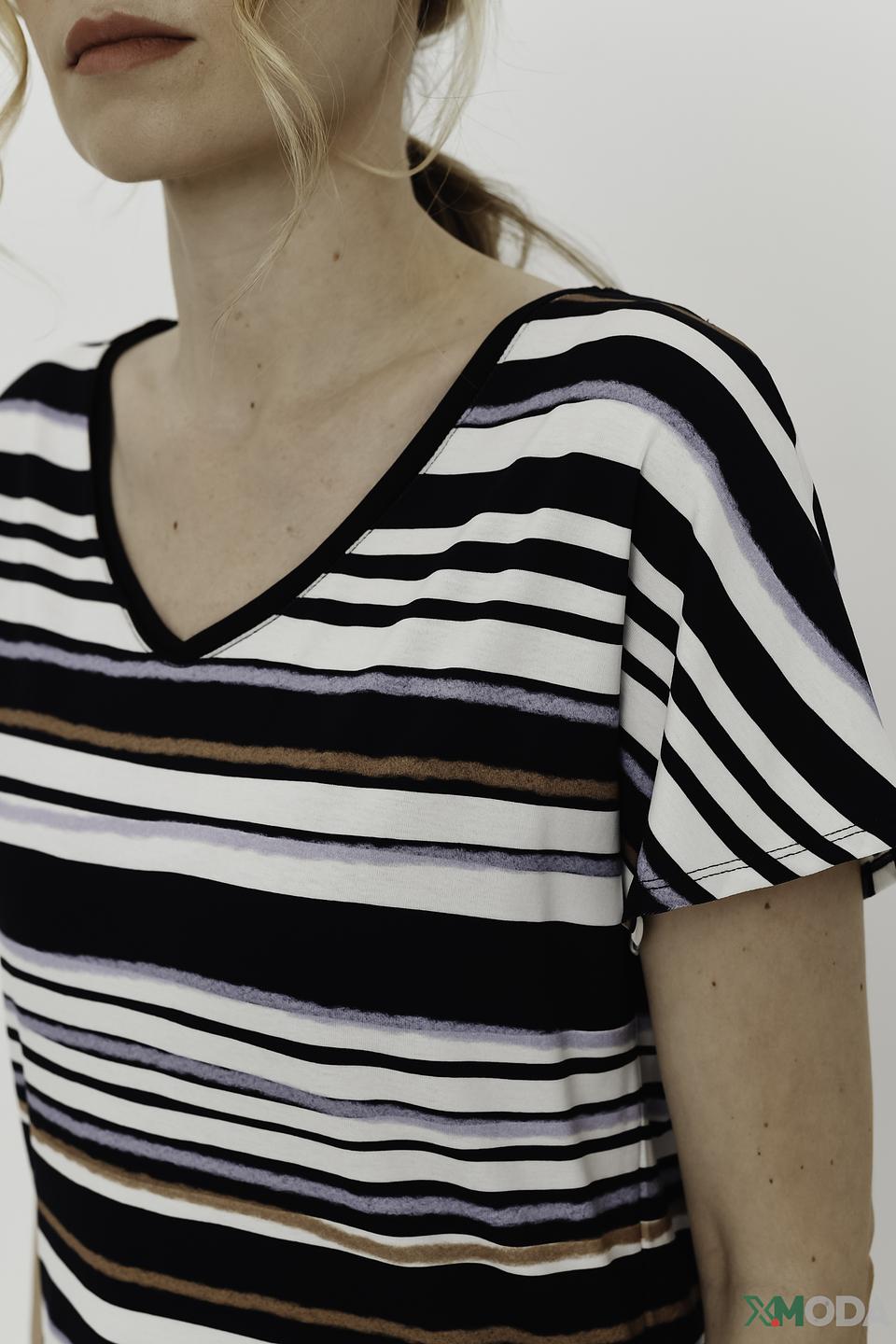 Пуловер Marc Cain в полоску