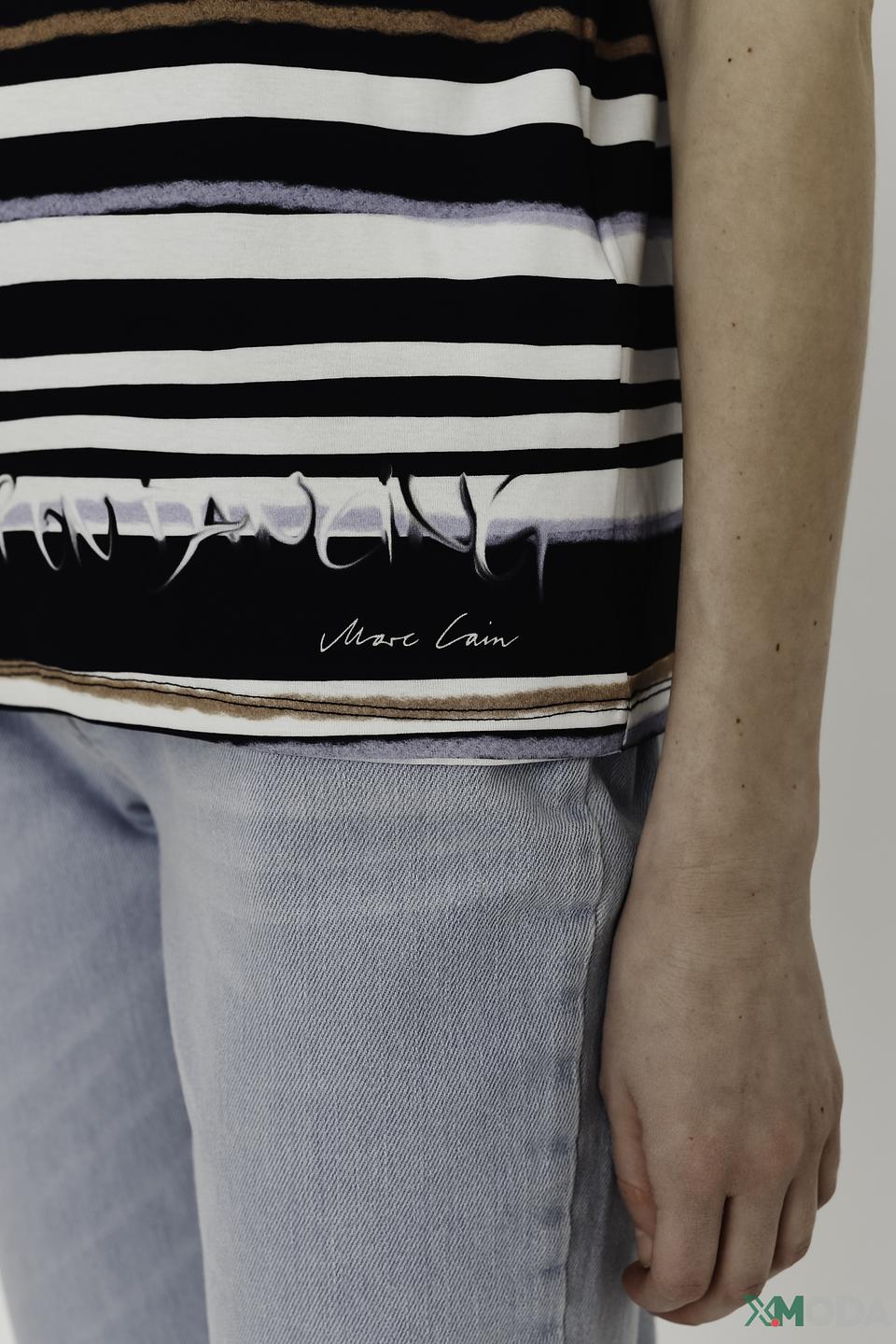 Пуловер Marc Cain в полоску