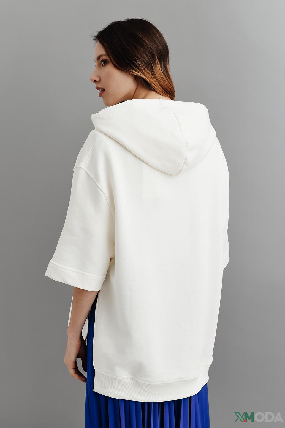 Пуловер Rich and Royal белый с капюшоном