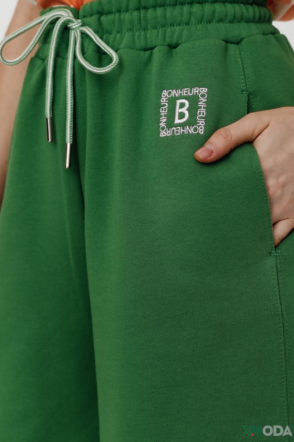 Шорты Rich and Royal зелёные