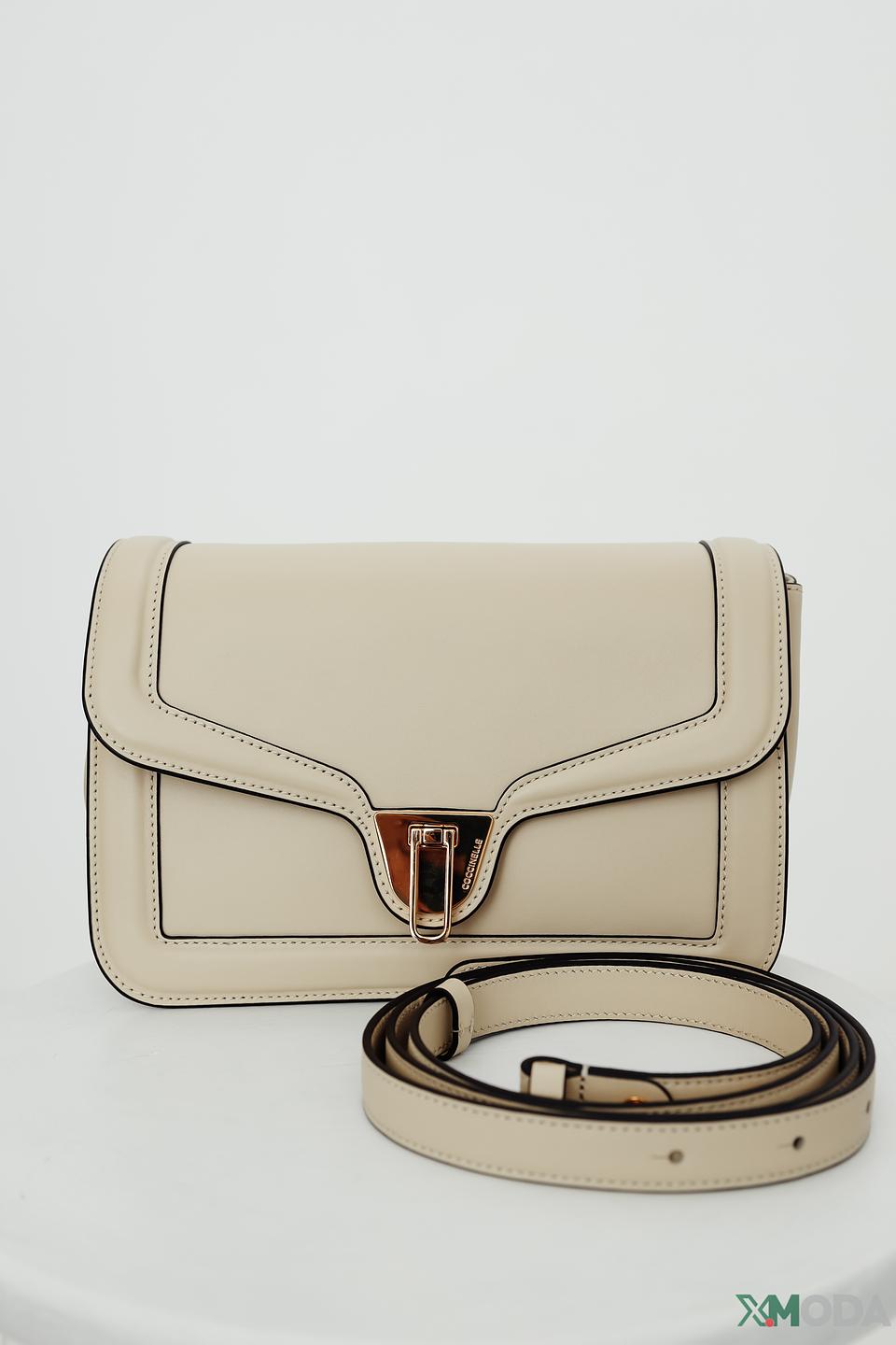Сумка Coccinelle женская бежевая