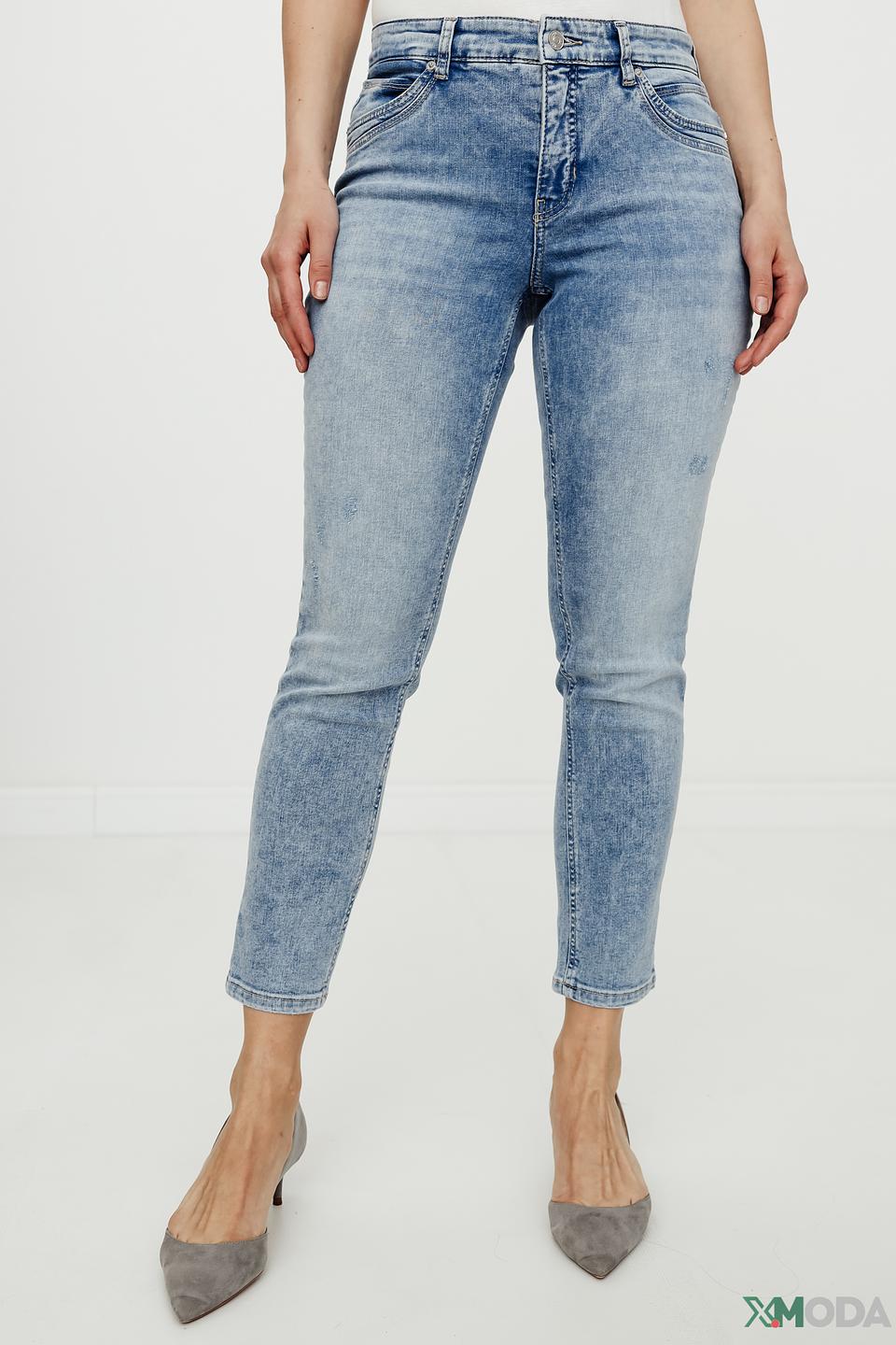 Джинсы MAC с потертостями голубые