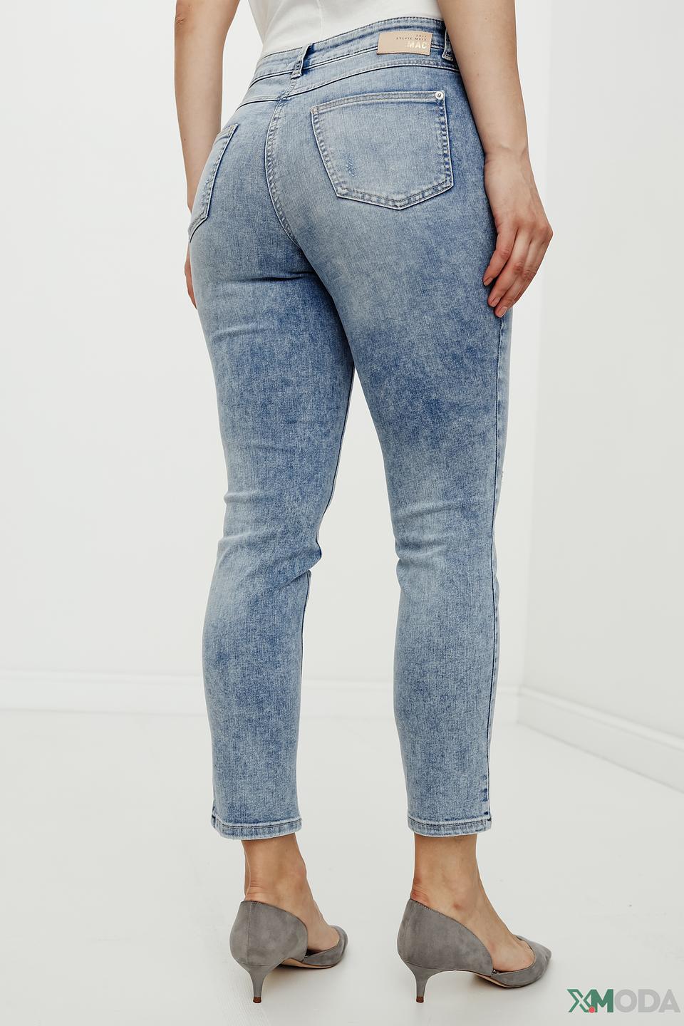 Джинсы MAC с потертостями голубые