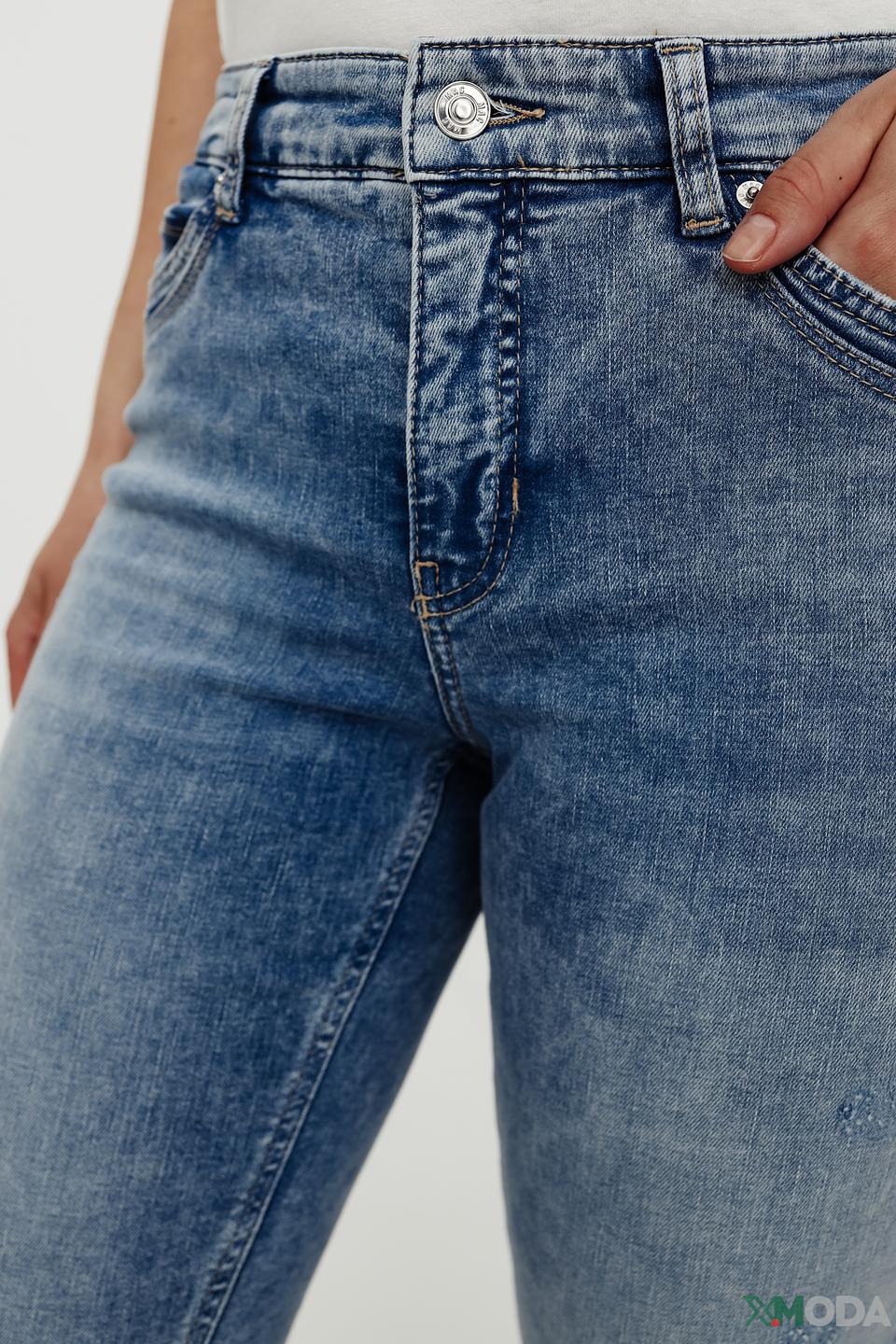 Джинсы MAC с потертостями голубые