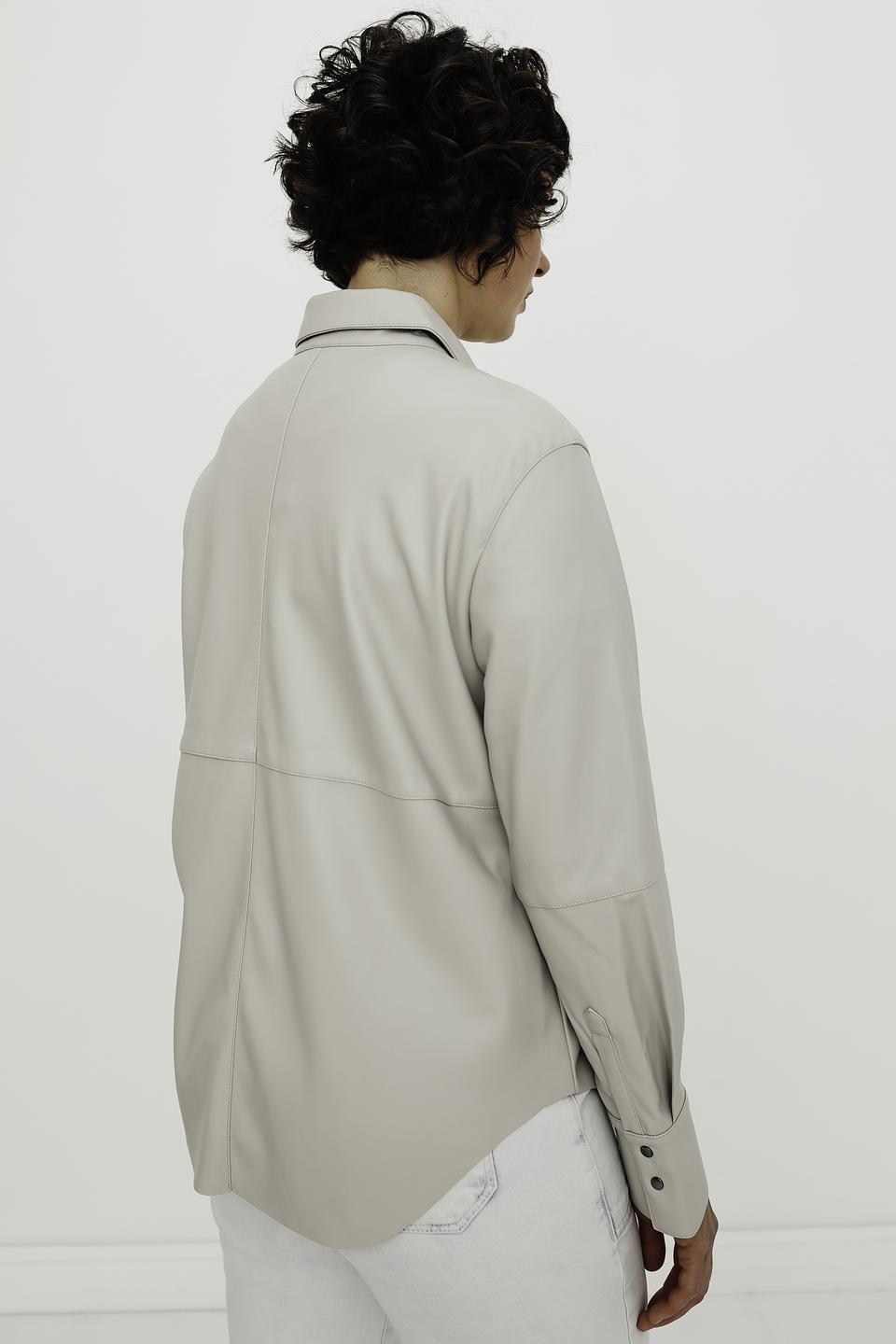 Рубашка Monari из экокожи бежевая