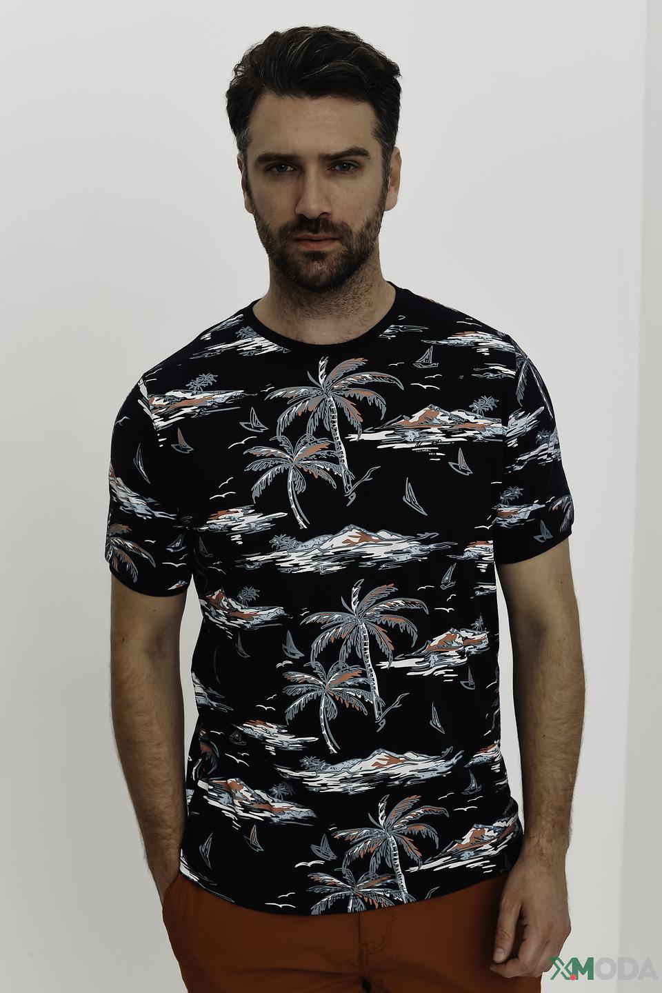 Футболка Monte Carlo с тропическим принтом