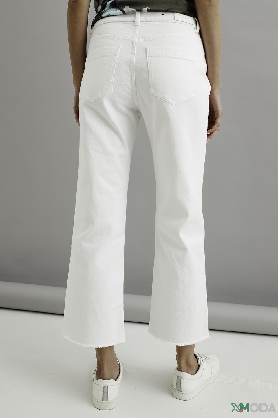 Джинсы Marc Cain белые прямые