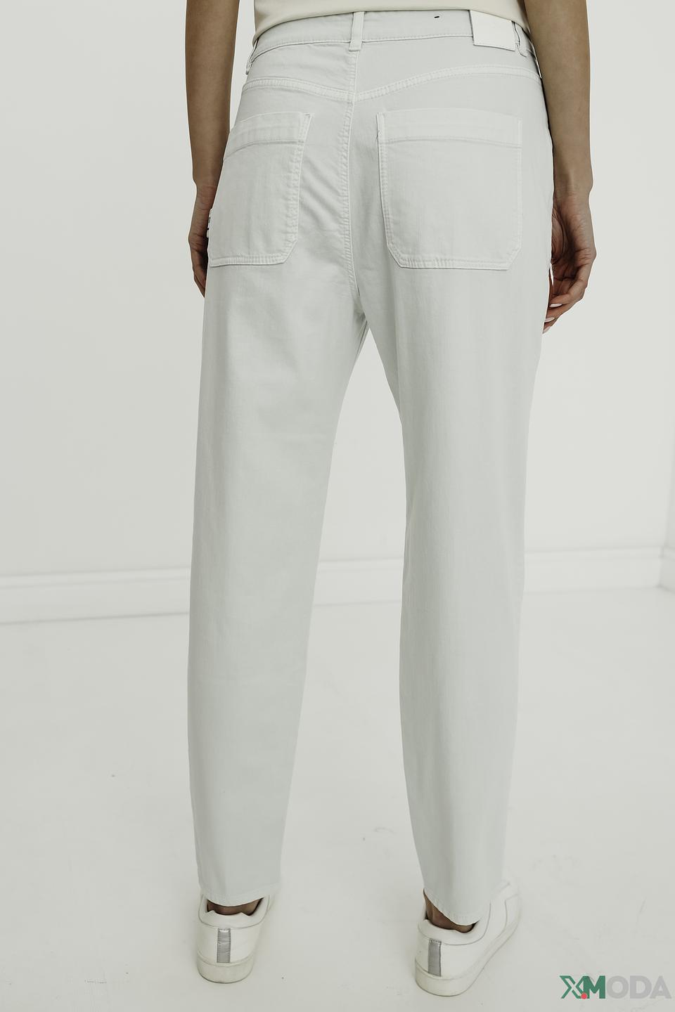 Джинсы Marc Cain светло-зелёные