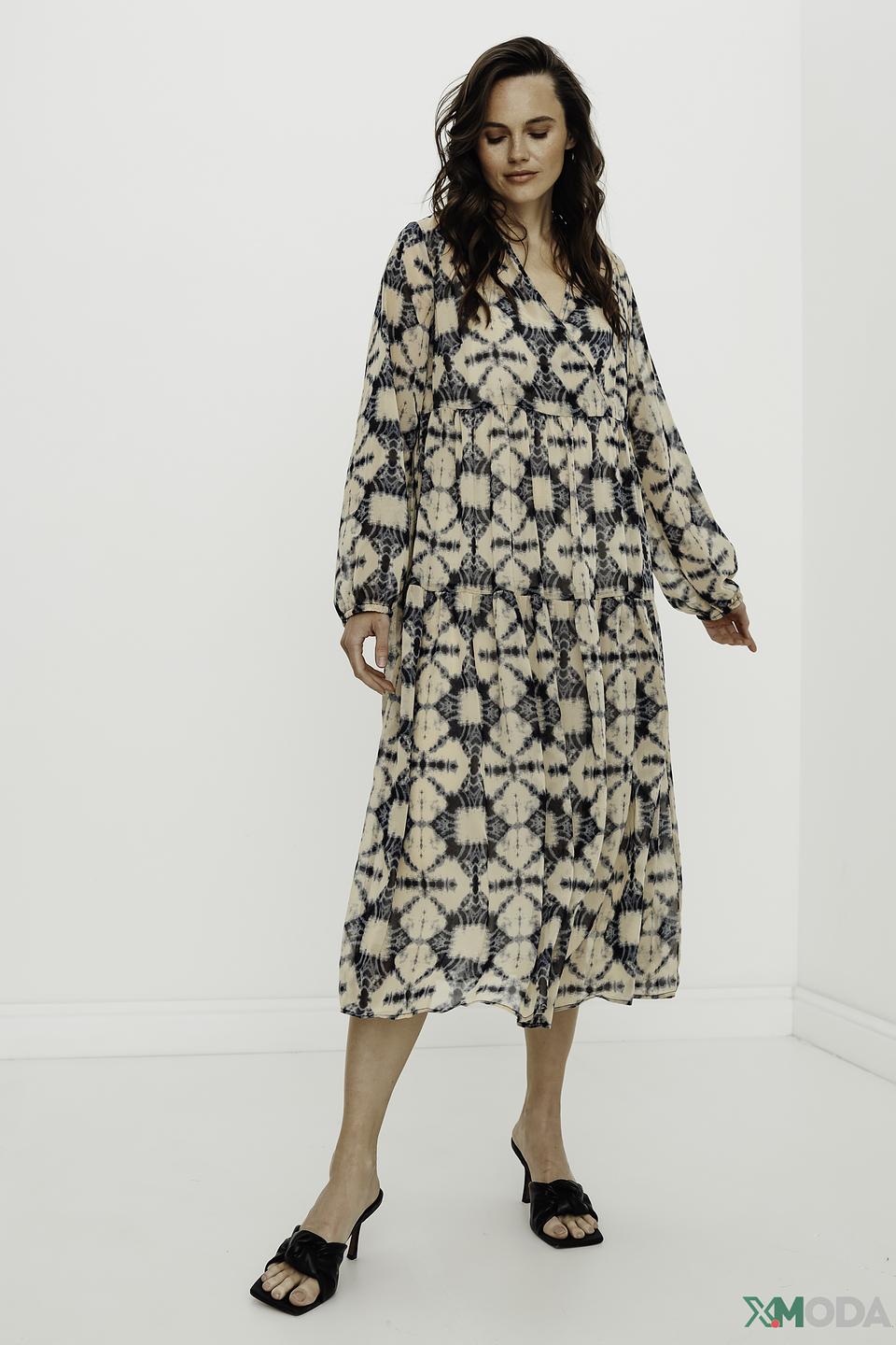 Платье Comma с принтом