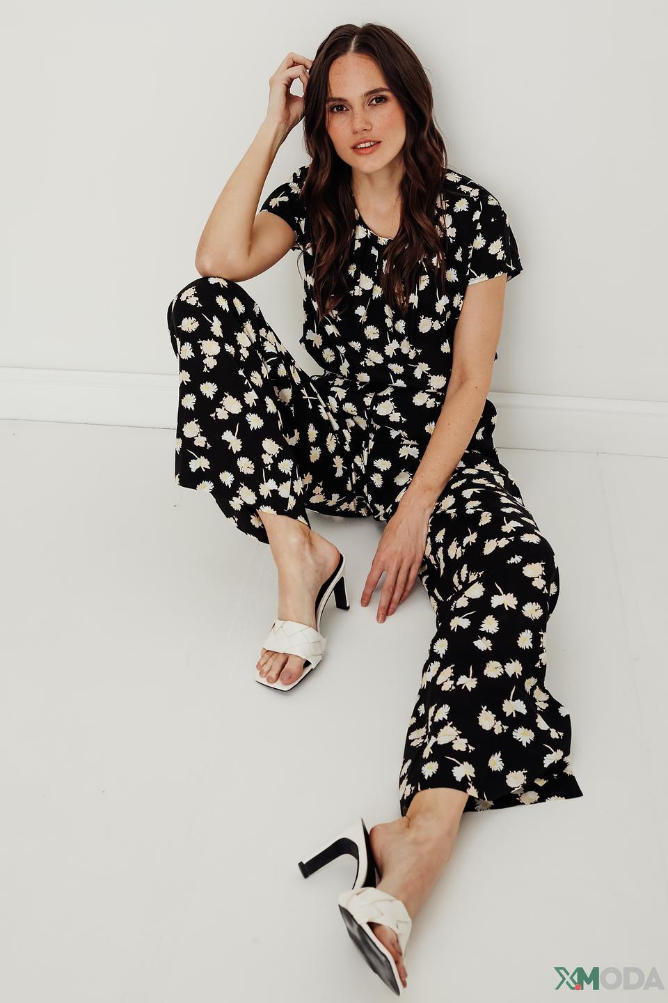 Блуза Taifun с ромашками чёрная