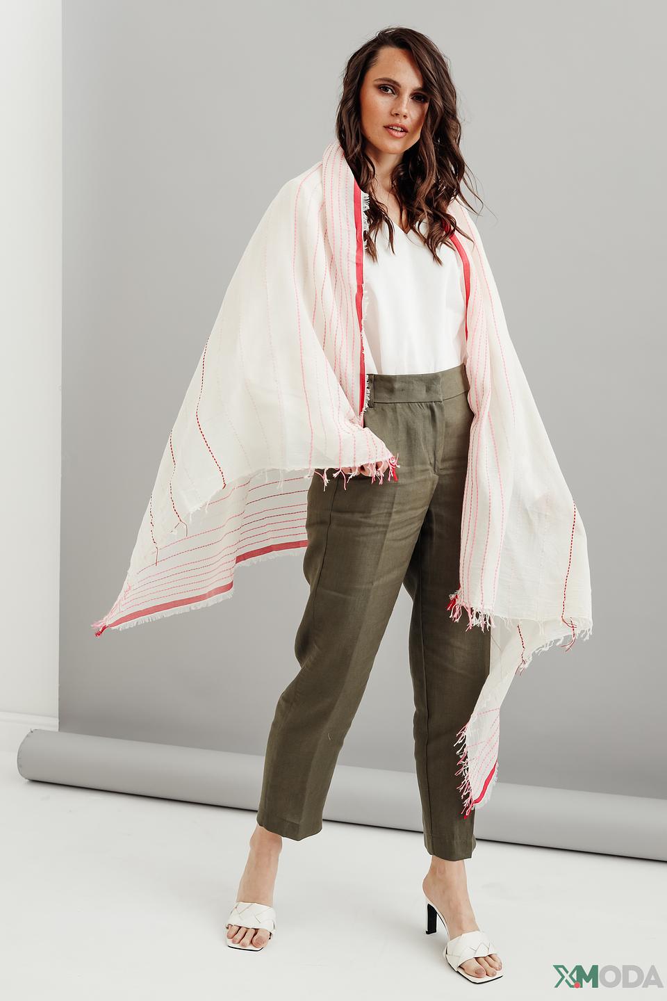 Шарф Apart в полоску кремовый