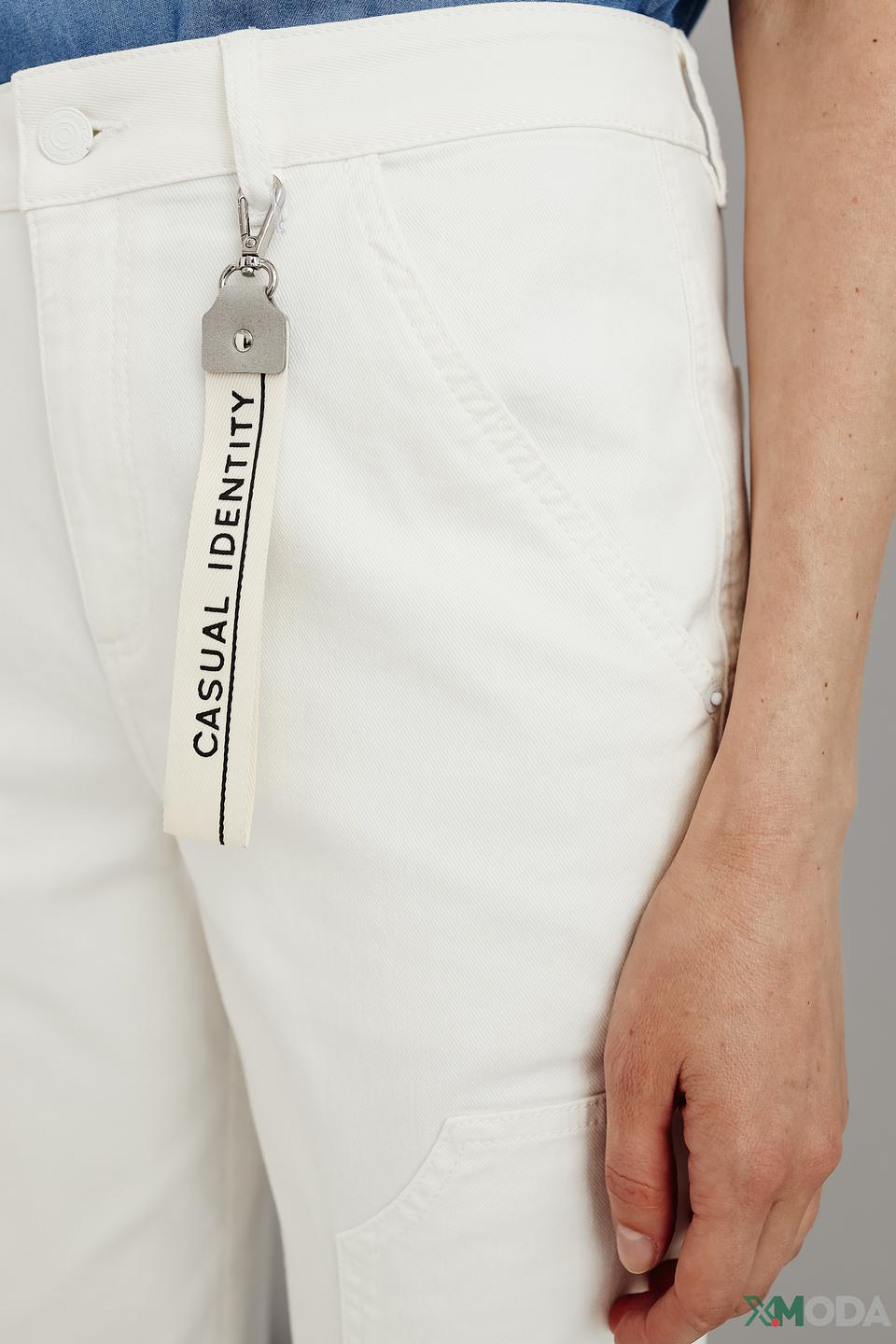 Брюки Comma casual белые