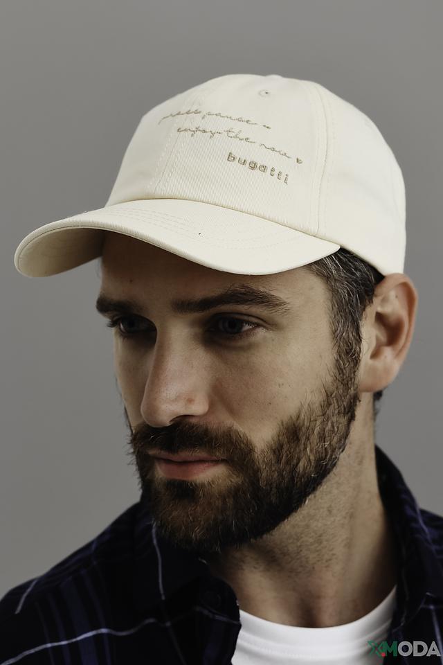 Бейсболка Bugatti ACC бежевая