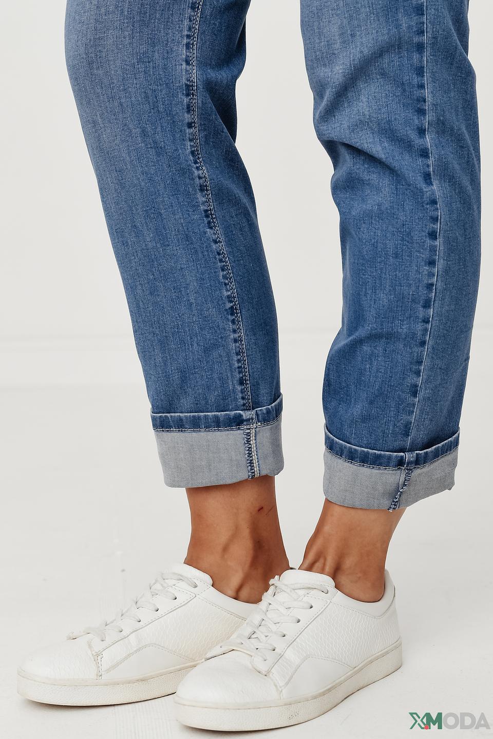 Джинсы Gardeur с манжетами голубые