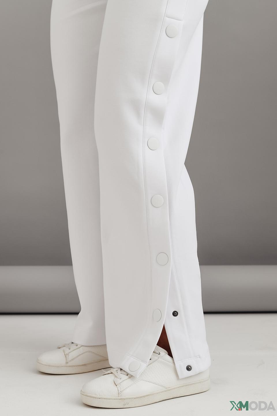 Брюки классические Emporio Armani белые
