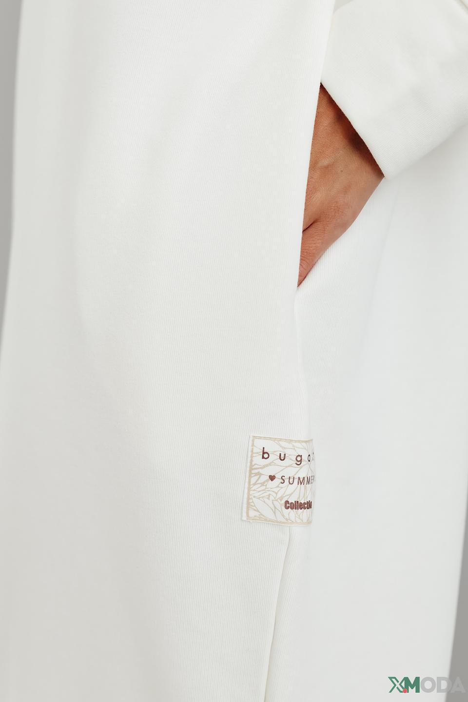 Платье Bugatti с капюшоном белое