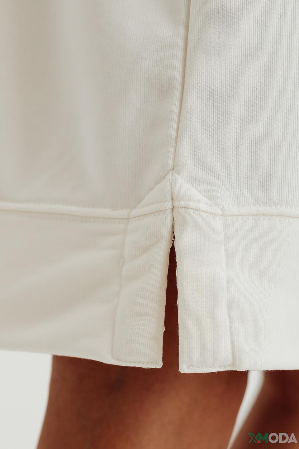 Платье Bugatti с капюшоном белое