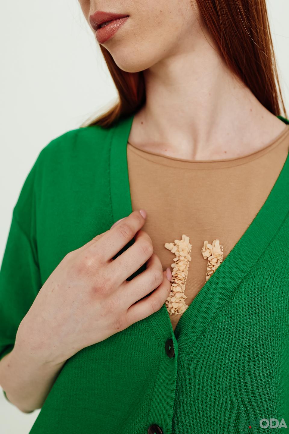 Кардиган Oui зелёный с пуговицами