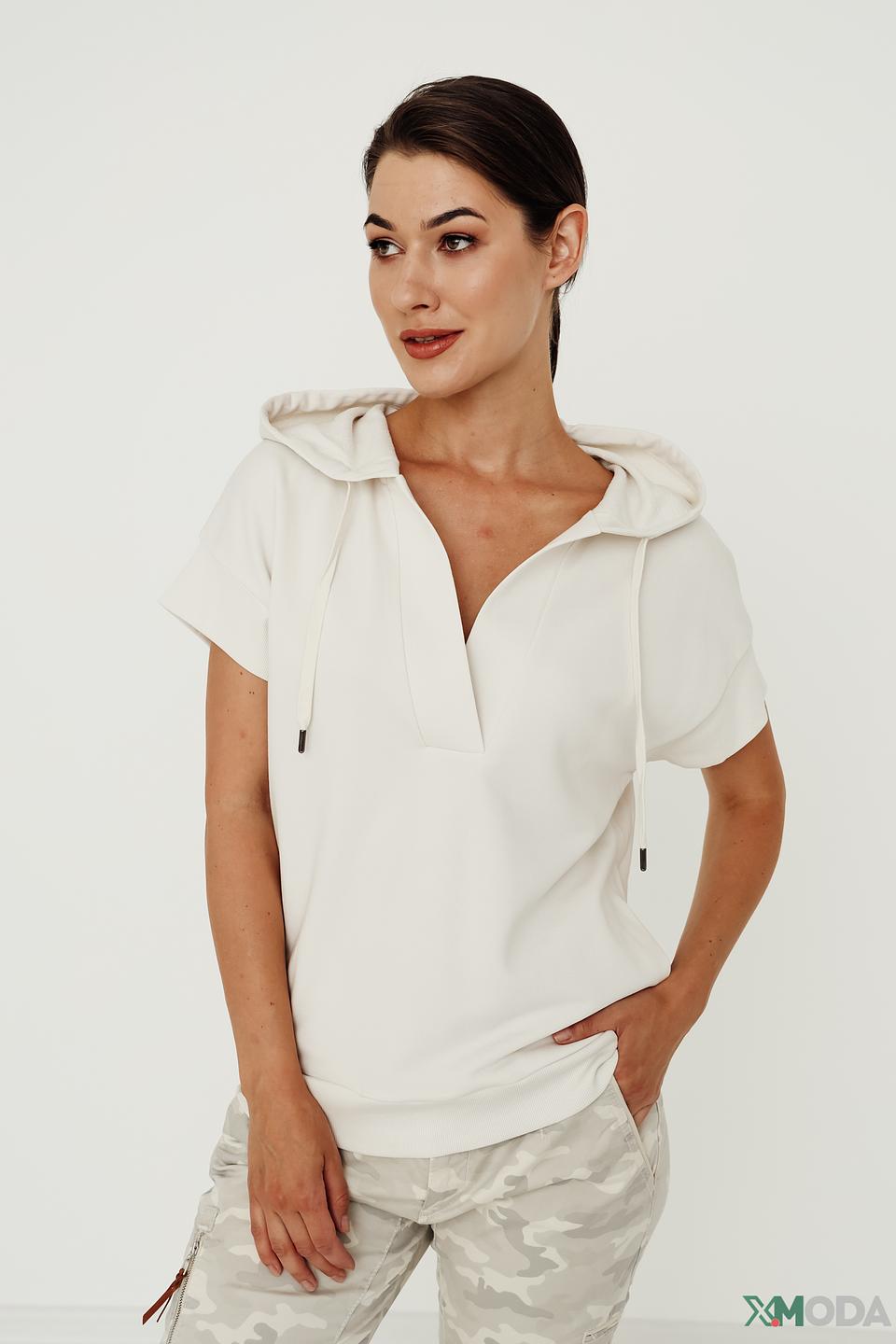 Толстовка Margittes с капюшоном молочный