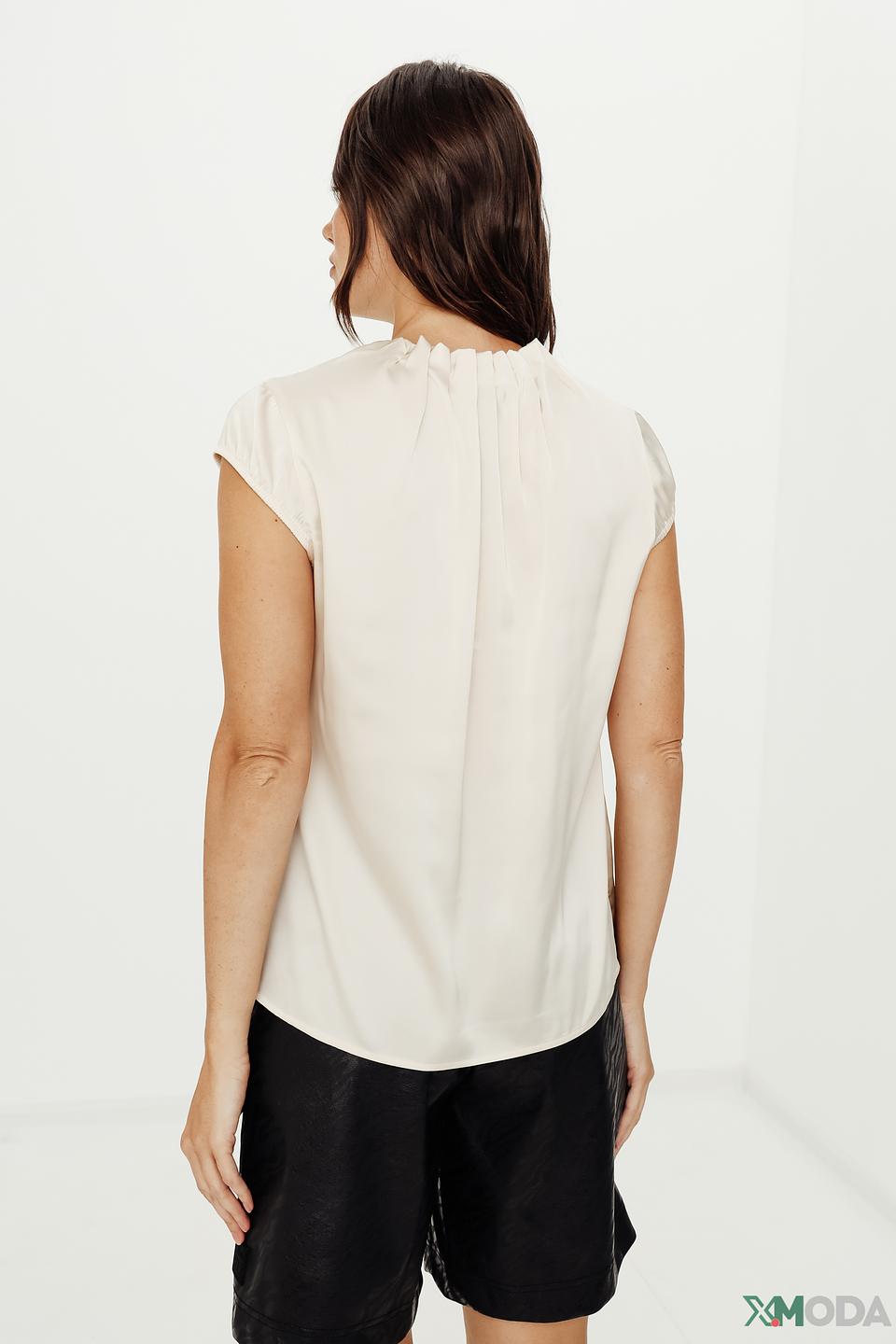 Блуза Comma с рукавами-фонариками кремовая