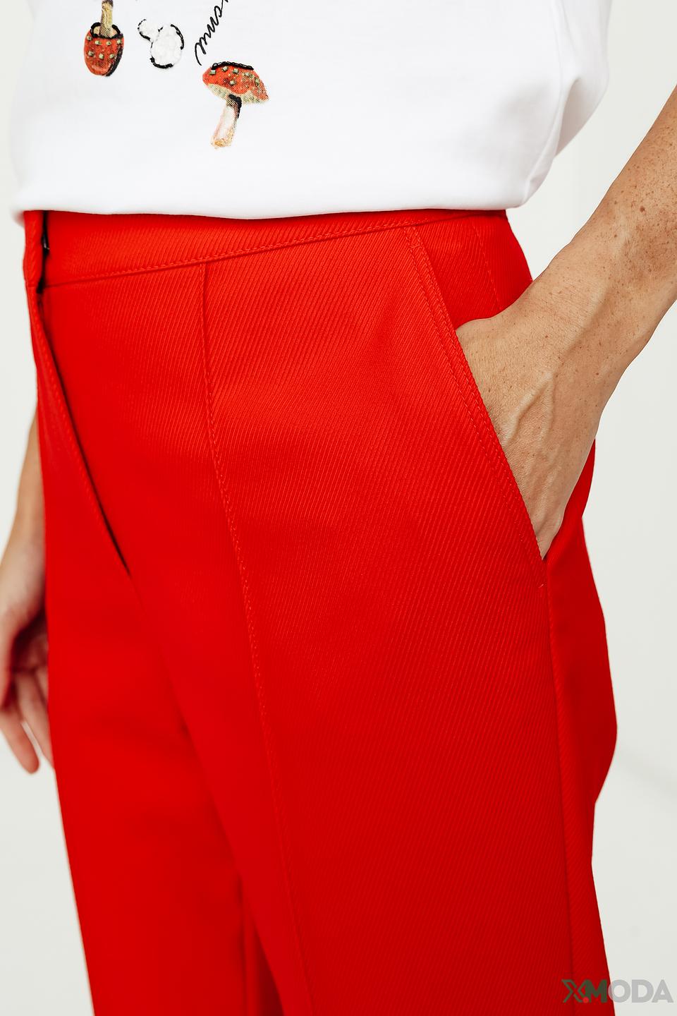 Брюки классические Marc Cain красные