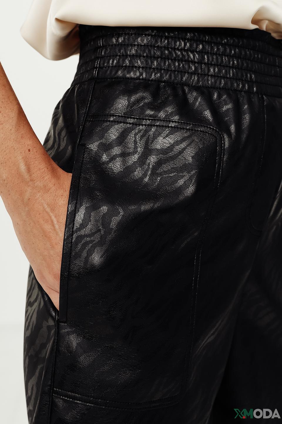 Шорты Marc Cain кожаные чёрные