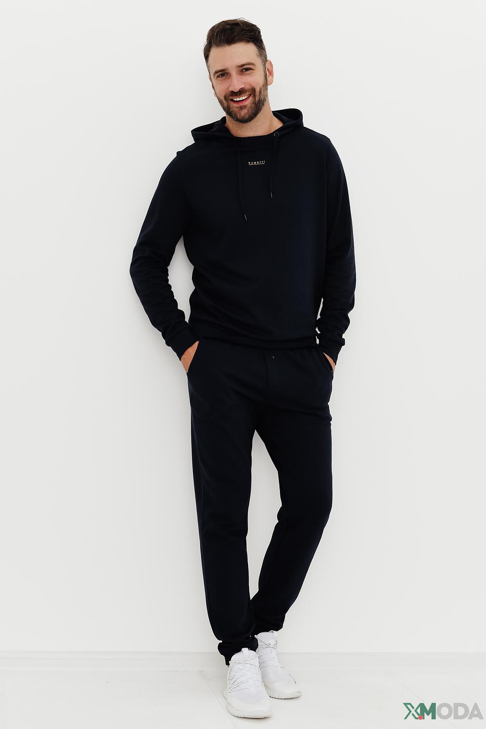 Толстовка Bugatti чёрная с логотипом