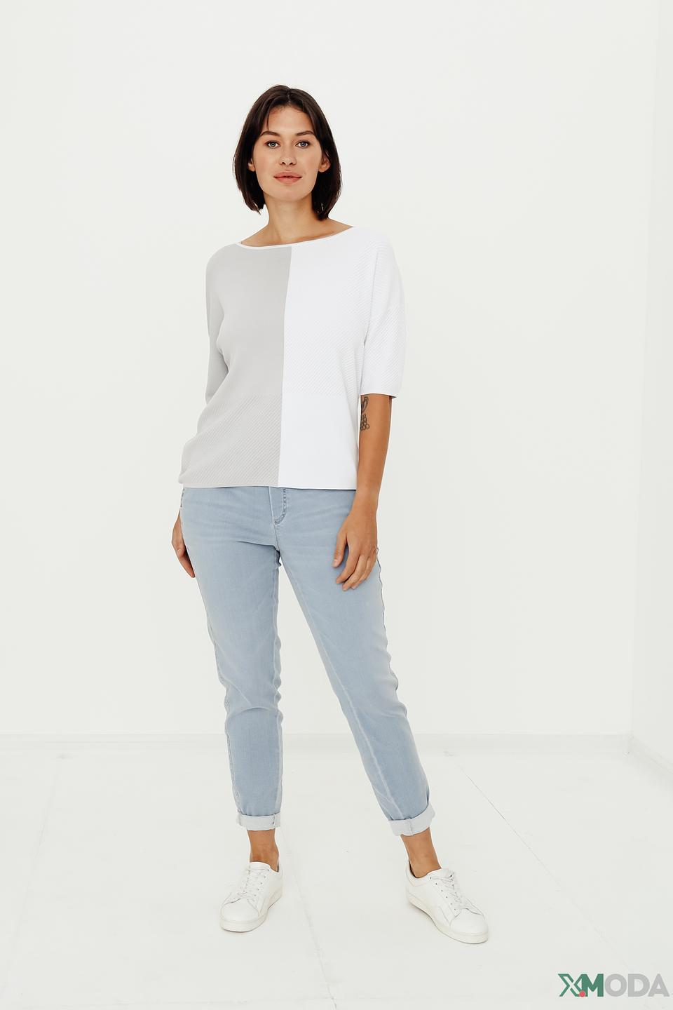 Пуловер Bianca с контрастными вставками