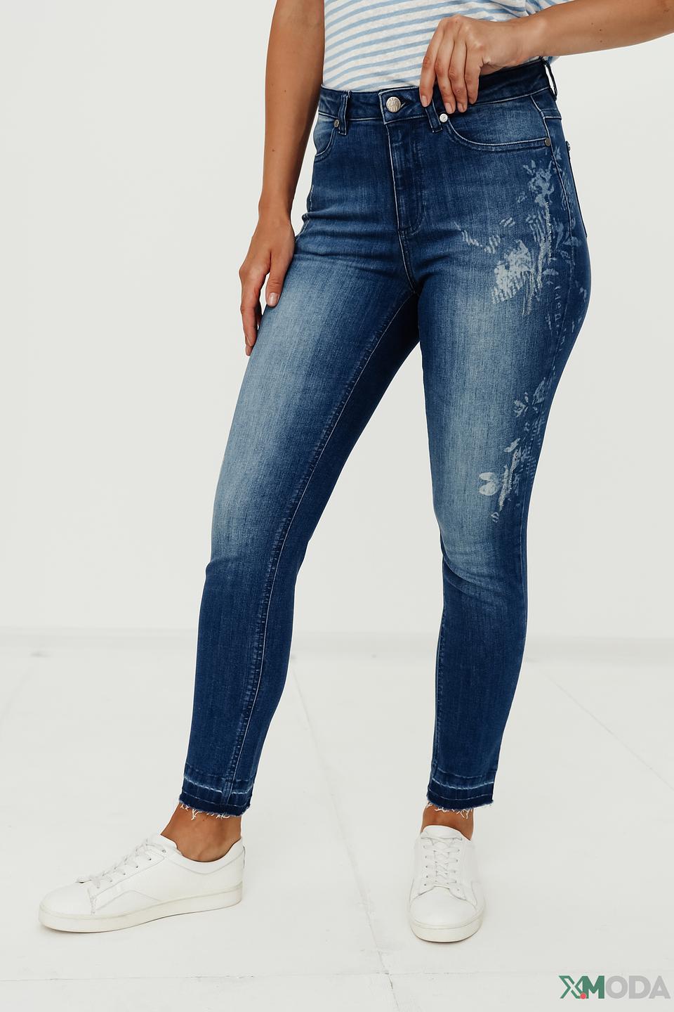 Джинсы Lecomte с потертостями