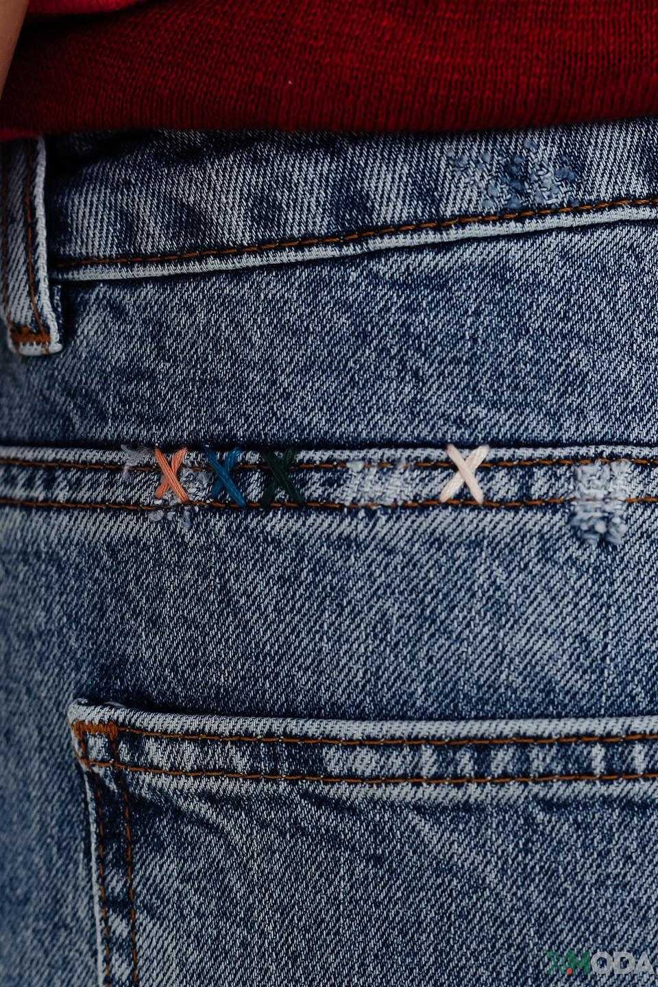 Джинсы Oui с вышивкой голубые