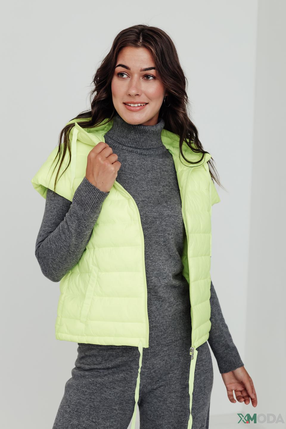 Жилет Pezzo лайм с капюшоном