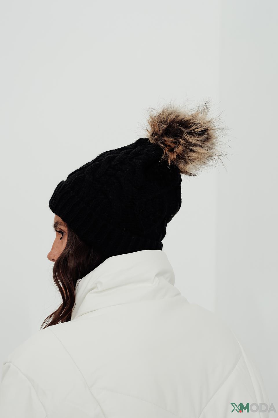 Шапка Wegener с помпоном чёрная