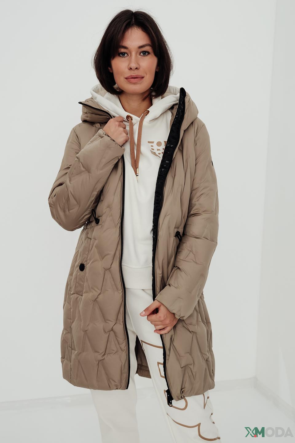 Пальто District стеганое бежевое