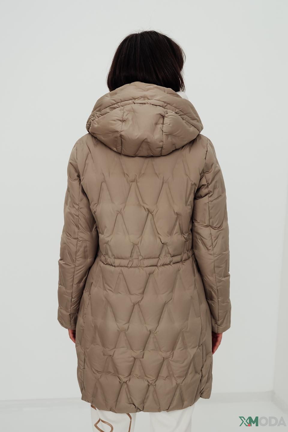 Пальто District стеганое бежевое