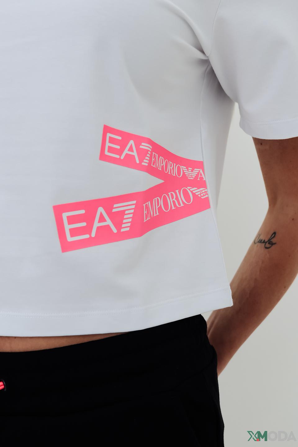 Футболка EA7 с логотипом