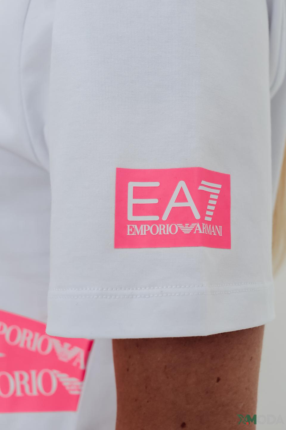 Футболка EA7 с логотипом