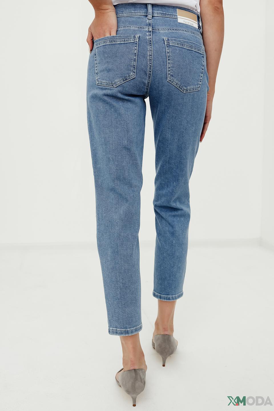 Джинсы Taifun с вышивкой голубые