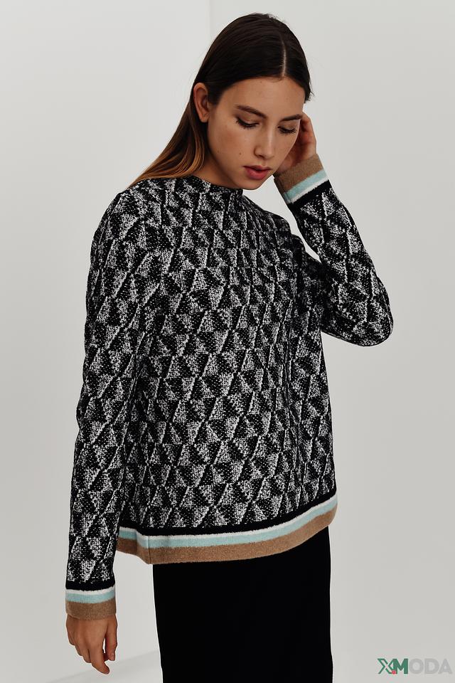 Пуловер Marc Cain с геометрическим узором
