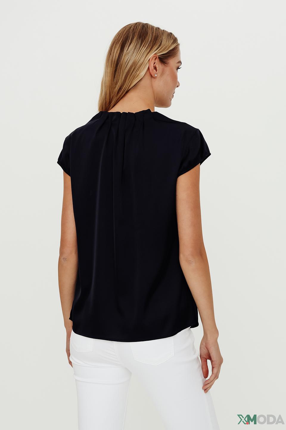 Блуза Comma чёрная с воротником