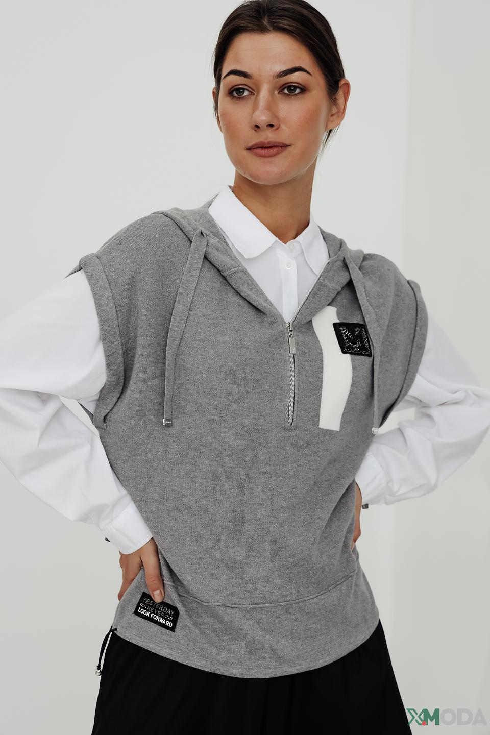 Пуловер Monari серый с капюшоном