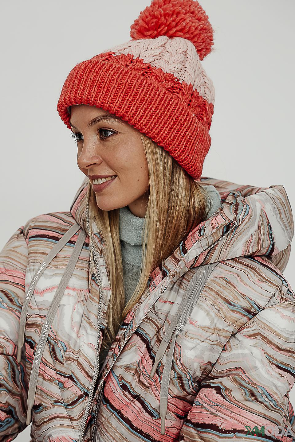 Шапка Seeberger с помпоном коралловая