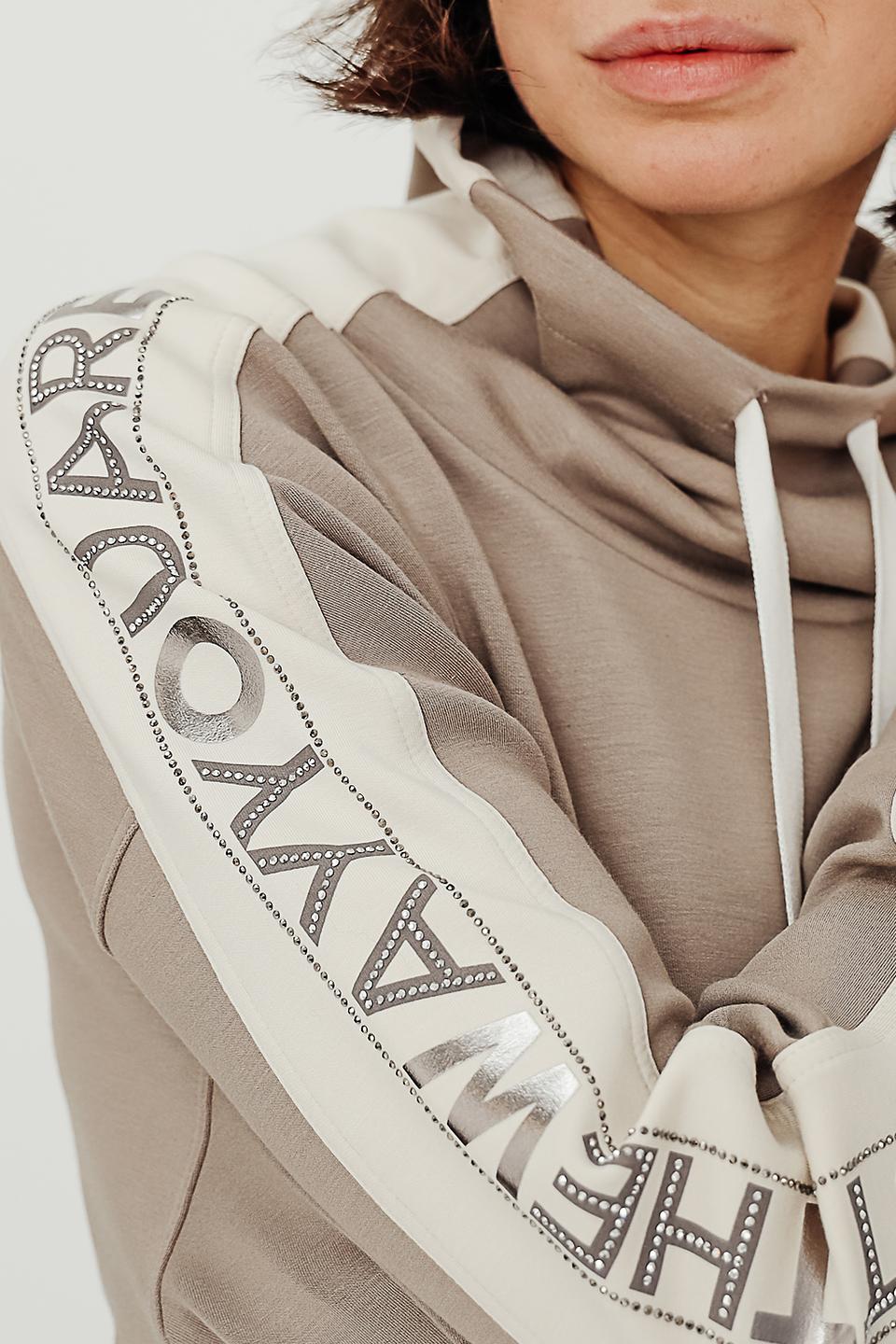 Пуловер Monari с надписью бежевый