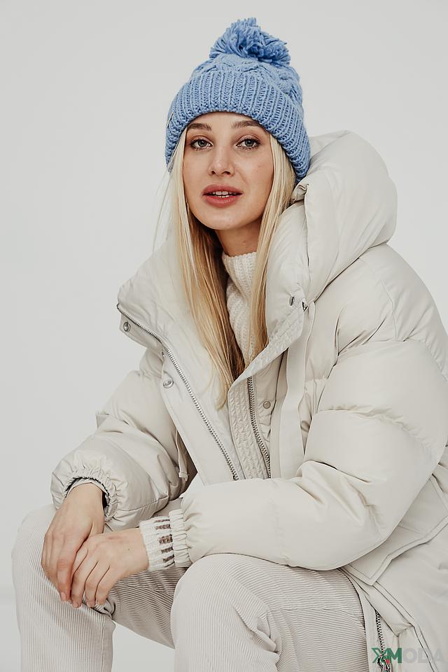 Шапка Seeberger голубая с помпоном