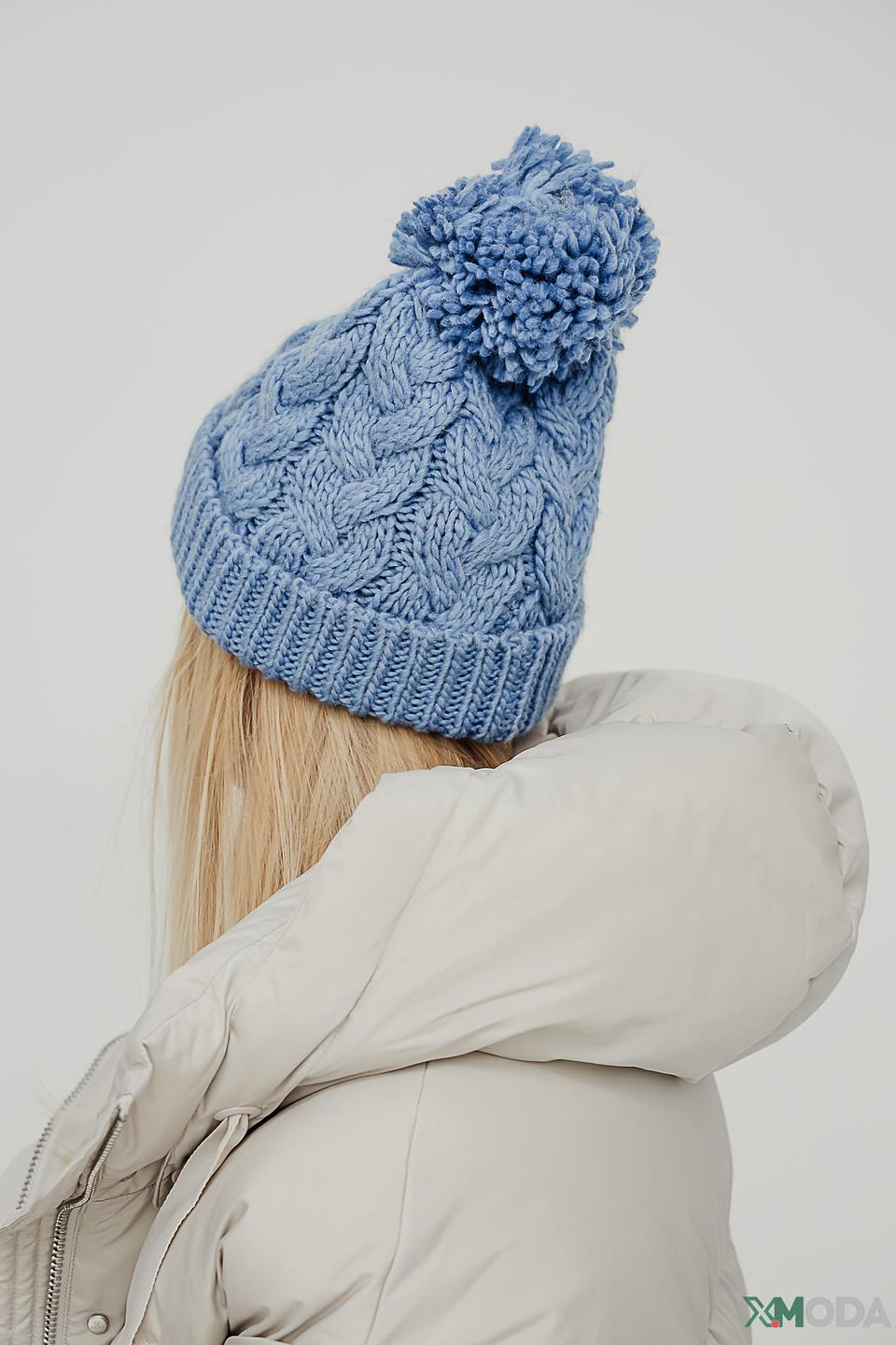 Шапка Seeberger голубая с помпоном