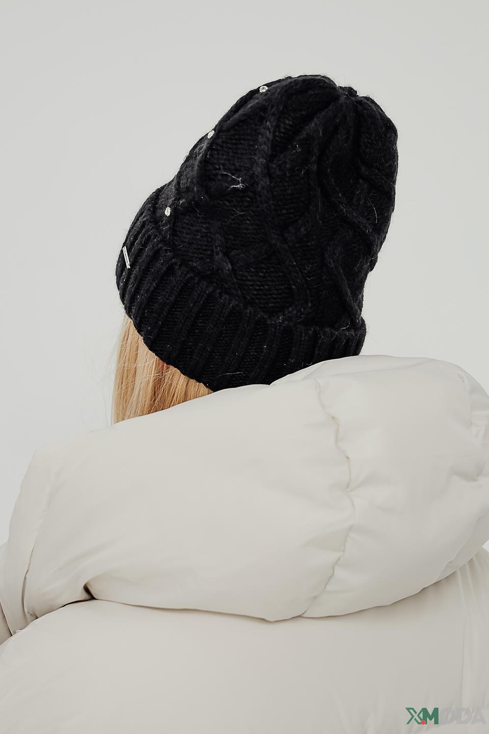 Шапка Wegener с бусинами чёрная