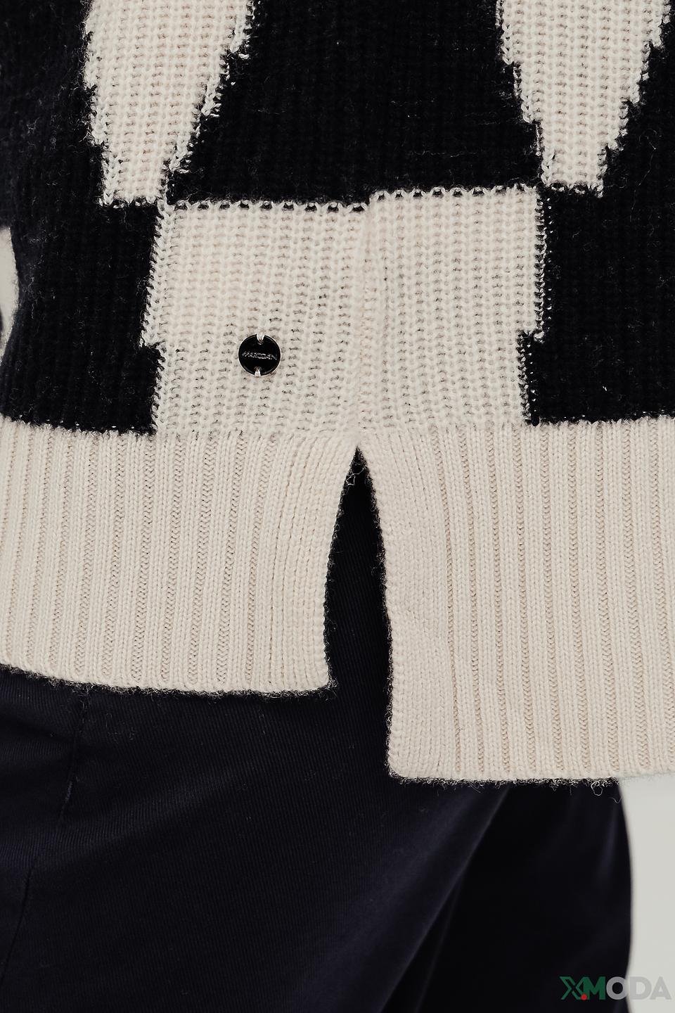 Жилет Marc Cain с графичным рисунком бежевый