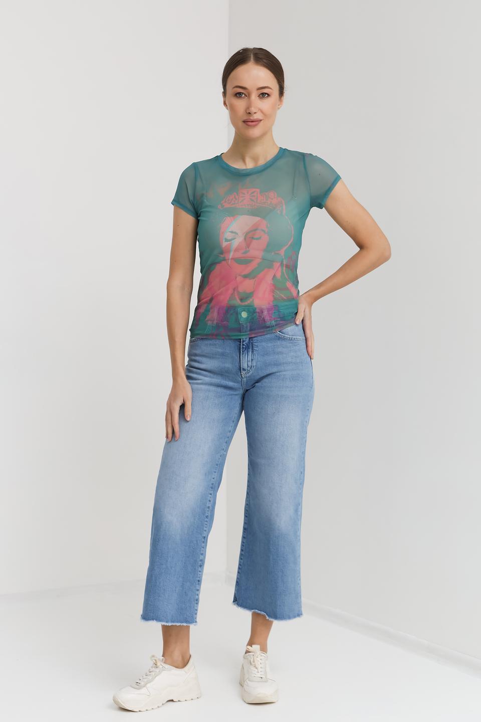 Топ Guess с принтом Квин