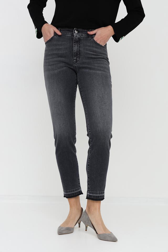 Джинсы Marc Cain серые с вышивкой