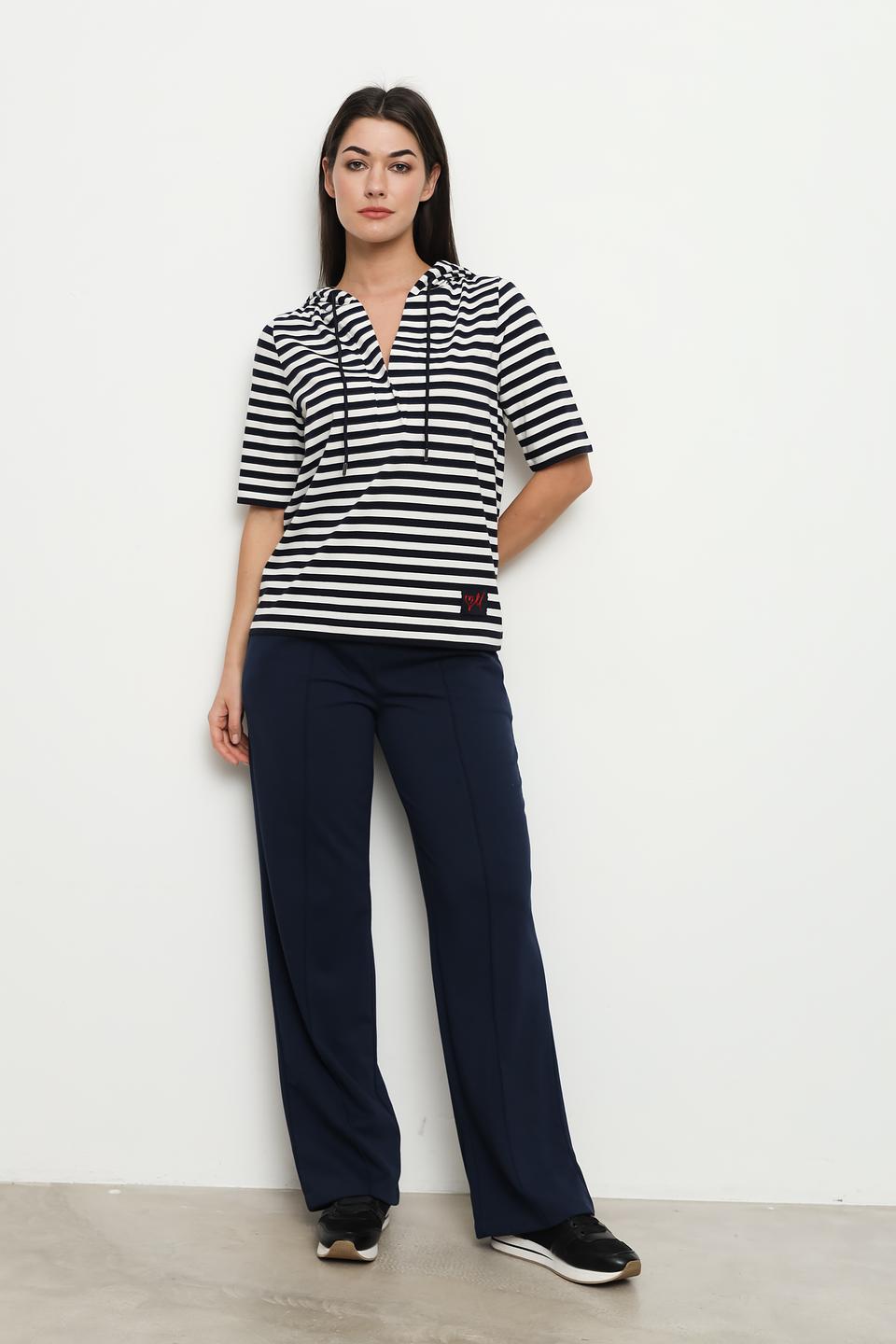 Футболка Margittes в полоску с капюшоном