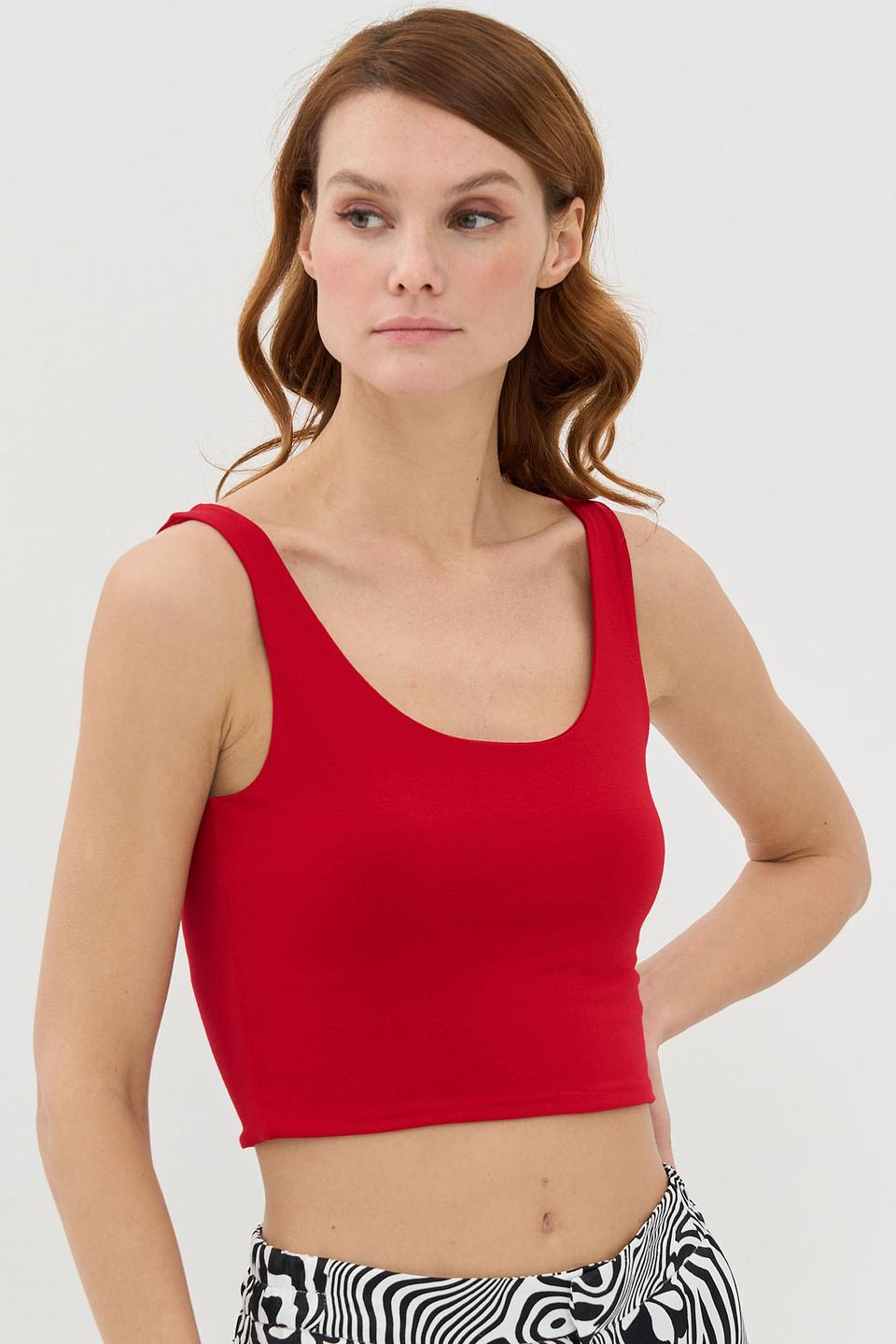Топ VAY базовый красный